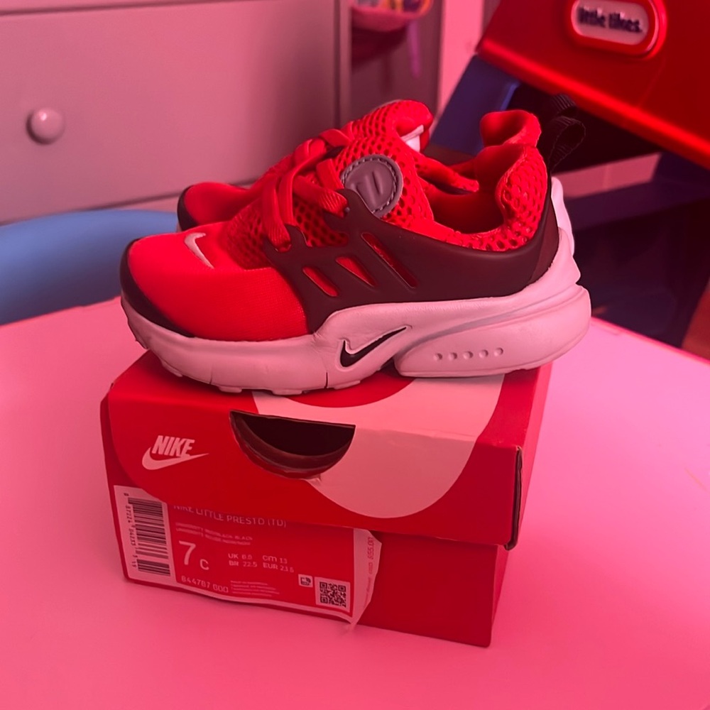 Toddler Nike little presto